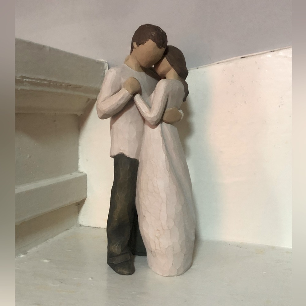Willow tree promise figurine